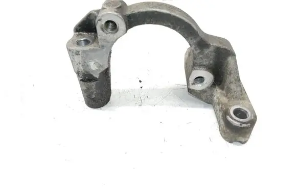 Opel Insignia A Driveshaft support bearing bracket 55560069 7433411
