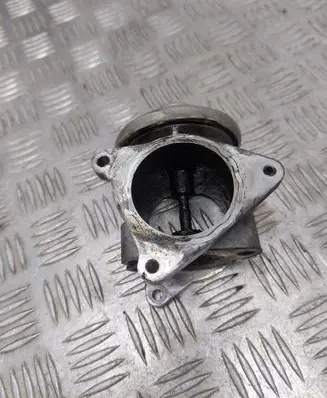 Skoda Octavia Mk2 (1Z) EGR valve 038129637D