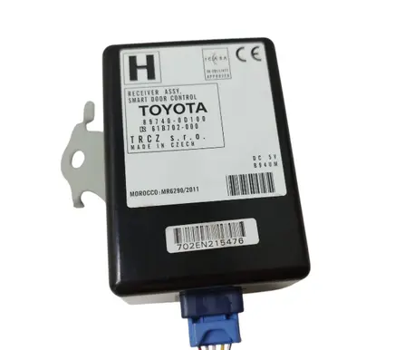 Toyota Yaris Door central lock control unit/module 897400D100 61B702000