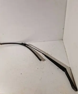 Peugeot 508 Front wiper blade arm 9686437680