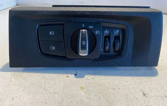 BMW 1 F20 F21 Light switch 549648908 07236042 9265304