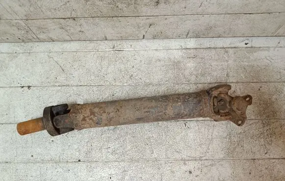 Mitsubishi Pajero Rear driveshaft/prop shaft 