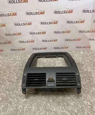 Volkswagen Touran I Dash center air vent grill 1T1819728A