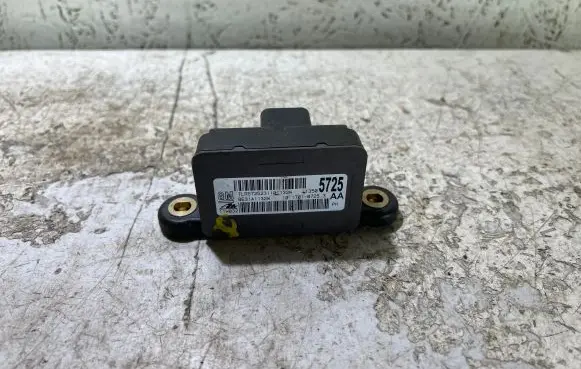 Opel Astra J ESP acceleration yaw rate sensor 10170107253 BE31A1132W