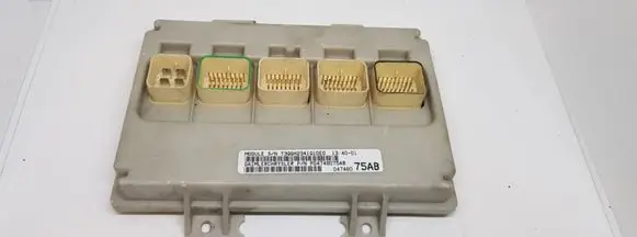 Chrysler Voyager Engine control unit/module P04748075AB