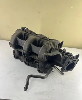 Ford Explorer Intake manifold 2L5E9K479EA