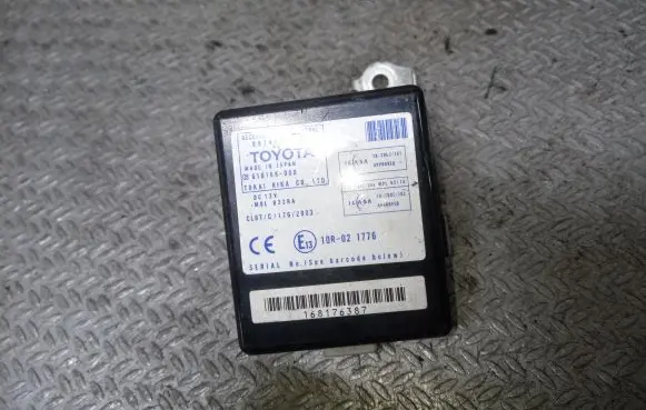 Toyota Corolla Verso AR10 Door control unit/module 61B168000 897410F010