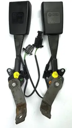 Audi Q7 4L Front seatbelt buckle 4L0857755E