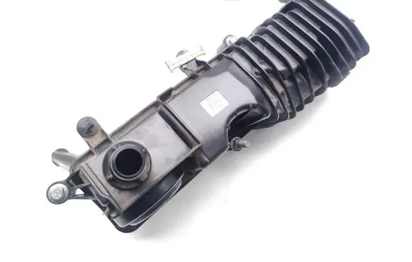 Ford Focus Oil breather separator GK2Q6C757AD