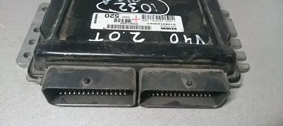 Volvo S40, V40 Engine control unit/module S108212004C P30611520