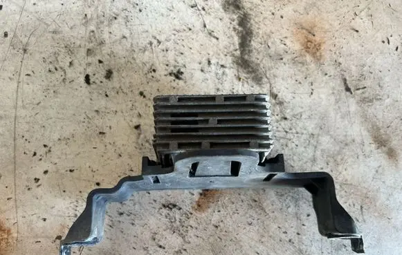 Ford Transit Custom Glow plug pre-heat relay 