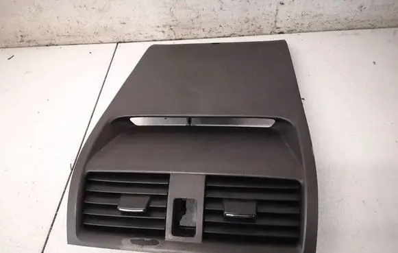 Honda Accord Dash center air vent grill GA325111500