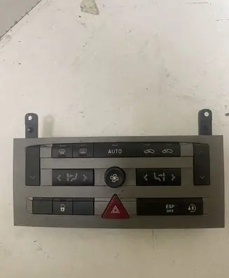 Peugeot 407 Climate control unit 96573322