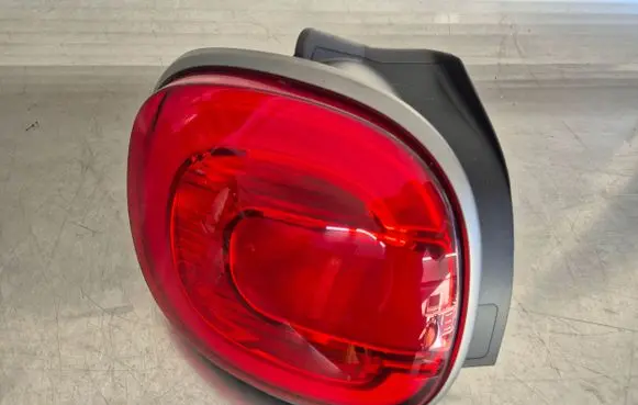 Fiat 500X Rear/tail lights 735671215