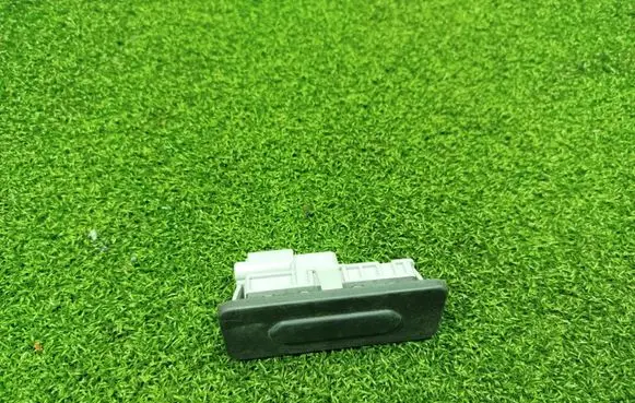 Renault Espace V (RFC) Tailgate/trunk/boot open switch 906069264R A4537430500