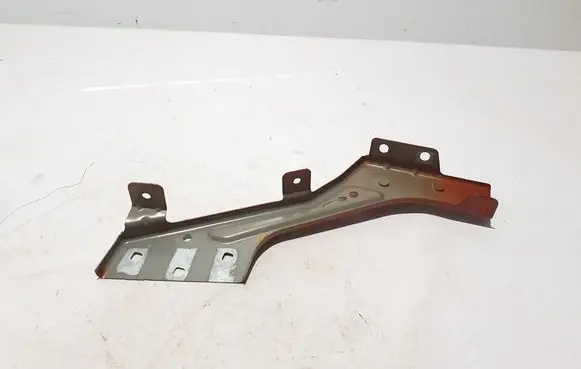 Renault Kangoo III Headlight/headlamp mounting bracket 620421074R