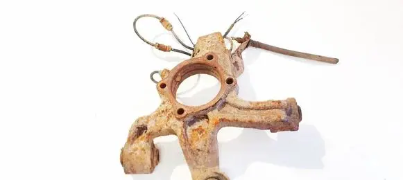 Rear wheel hub
