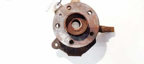 Opel Vivaro Front wheel hub