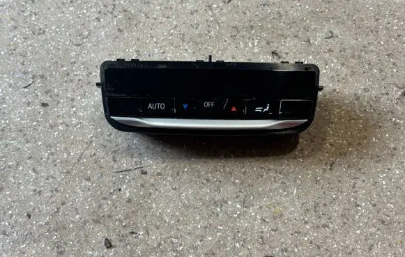 BMW X3 G01 Climate control unit 5A3BBF2
