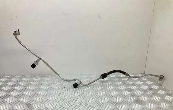 Air conditioning (A/C) pipe/hose