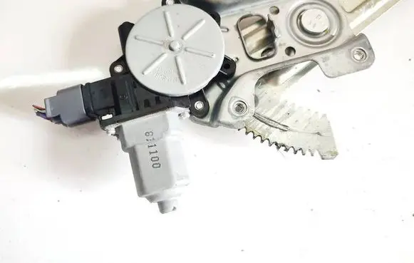 Mitsubishi Lancer X Rear door window regulator motor 811100