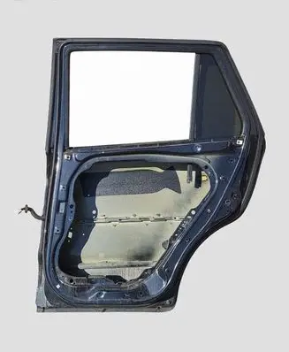Hyundai Santa Fe Rear door