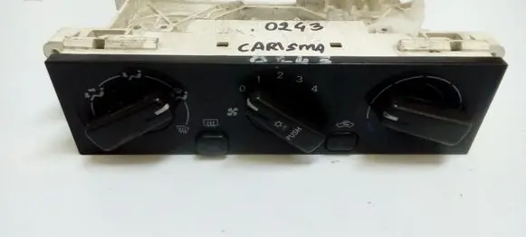 Mitsubishi Carisma Climate control unit MR500527