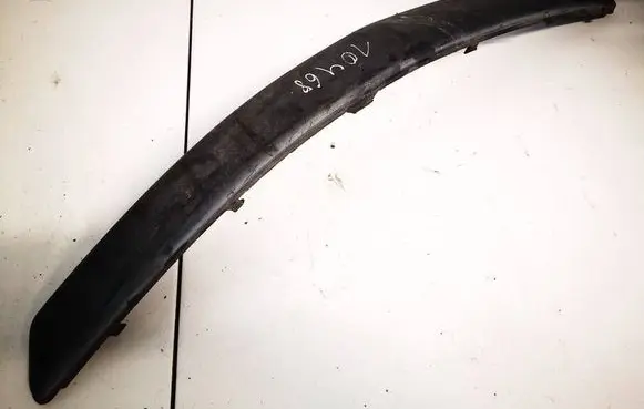 Volkswagen PASSAT B5 Front bumper splitter molding 3b0807717