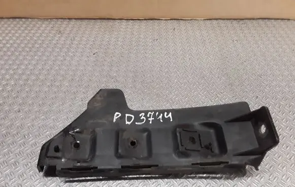 Seat Ibiza III (6L) Front bumper mounting bracket 6L0807184C