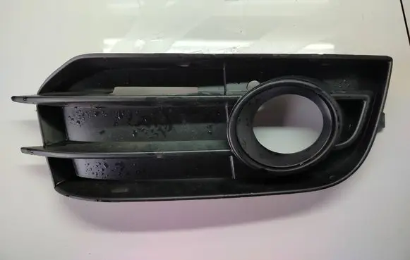 Front bumper lower grill