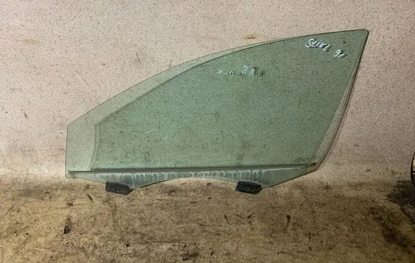 Audi A8 S8 D4 4H Front door window glass four-door