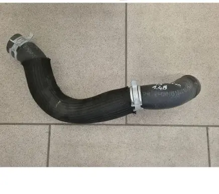 Hyundai i30 Engine coolant pipe/hose 25414A6400
