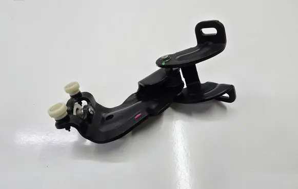 Volkswagen Sharan Sliding door middle roller runner 7N0843336G