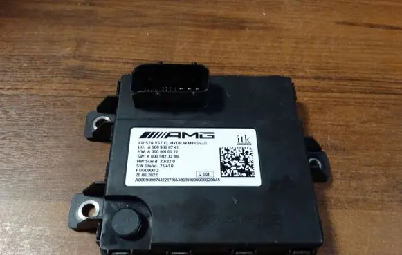BMW M4 F82 F83 Other control units/modules A0009008741