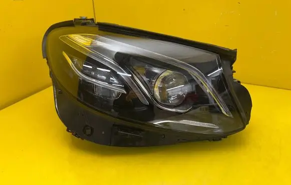 Mercedes-Benz E W213 Headlight/headlamp A2139062806