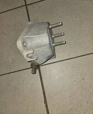 Ford Transit Courier Gearbox mounting bracket JT767M125AA