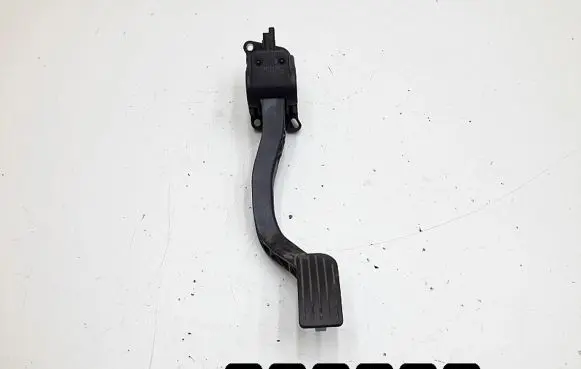 Peugeot 308 Accelerator throttle pedal
