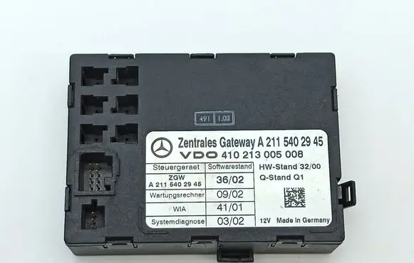 Mercedes-Benz E W211 Gateway control module A2115402945