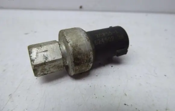 Dodge Caliber Air pressure sensor 5189363AA