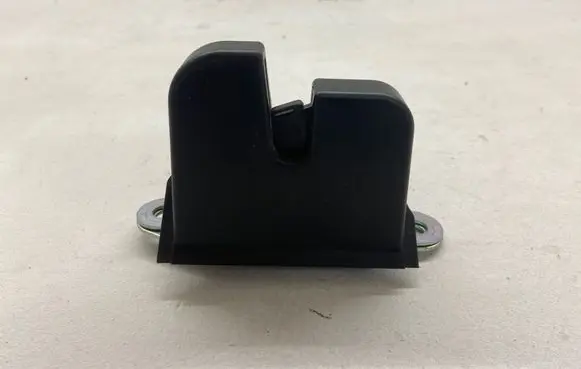Volkswagen Polo VI Tailgate/trunk/boot lock/catch/latch 2g6827505