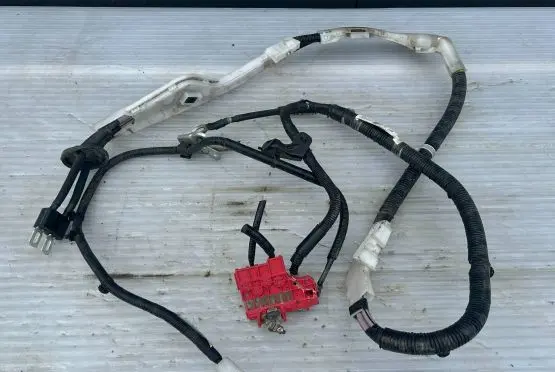 Mazda 3 III Positive cable (battery) B63F67250 16110300010 K7005