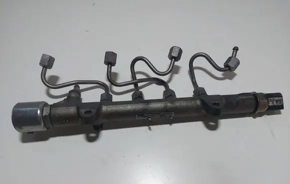 Mercedes-Benz C W204 Fuel main line pipe A6510700595