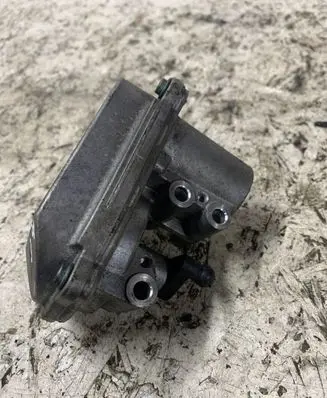 Audi A6 S6 C6 4F Electric throttle body valve 1045475S01