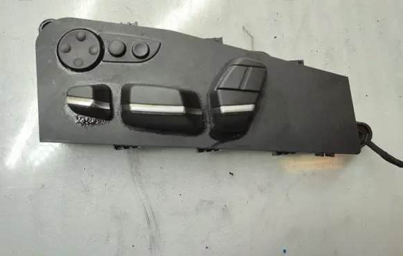 BMW 5 F10 F11 Seat control switch 9275081