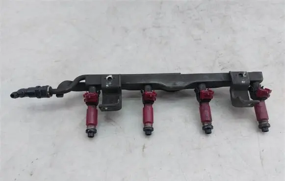 Mazda 3 I Fuel main line pipe 195500-3310