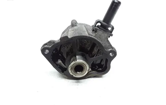 Mercedes-Benz C W204 Vacuum pump A6512380180