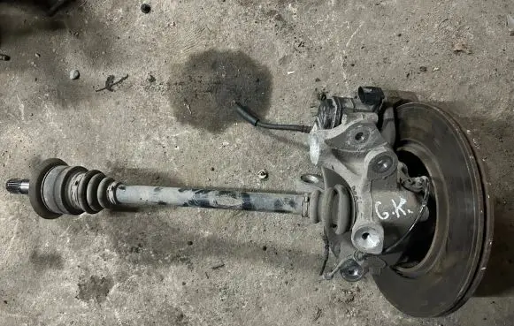 BMW 5 F10 F11 Rear wheel hub