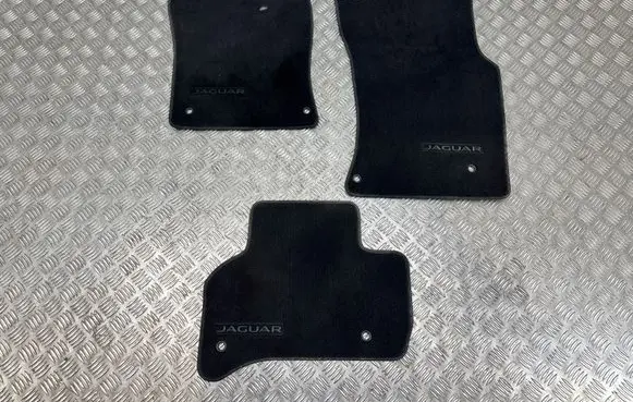 Jaguar XE Car floor mat set JX73130A22CA8PVJ