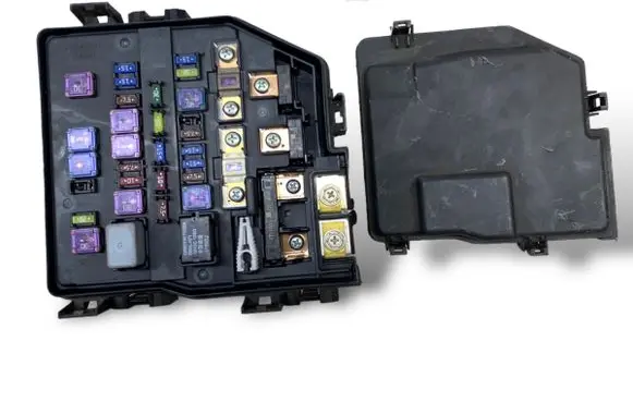 Honda CR-V Fuse box set 0085410909040140