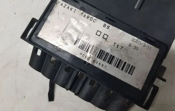 Citroen Berlingo Relay mounting block 9660222380